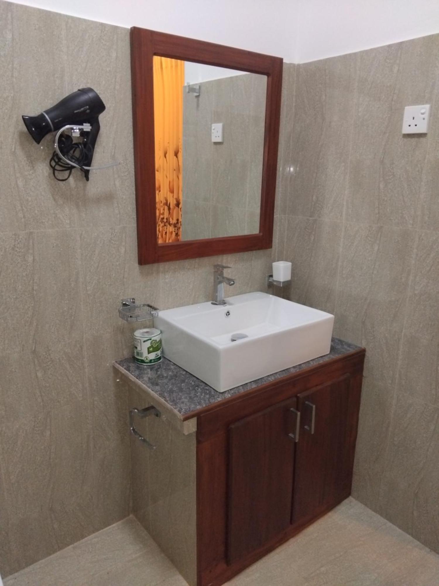 Illumination Stay Negombo Exterior photo